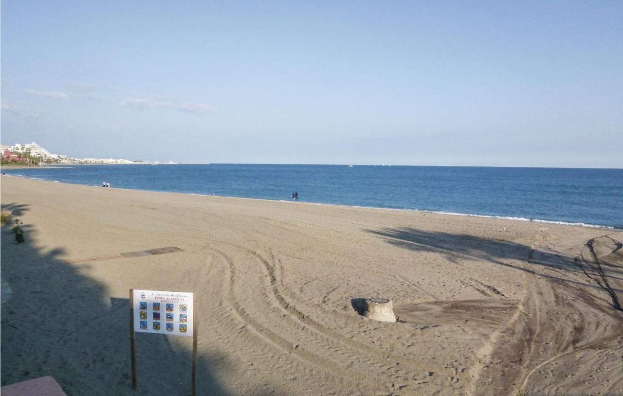 Nice Apartment In Benalmdena Costa With 1 Bedrooms, Wifi And Outdoor Swimming Pool Benalmádena Kültér fotó